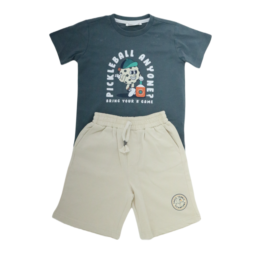 Sporty Tee & Cream Shorts Set